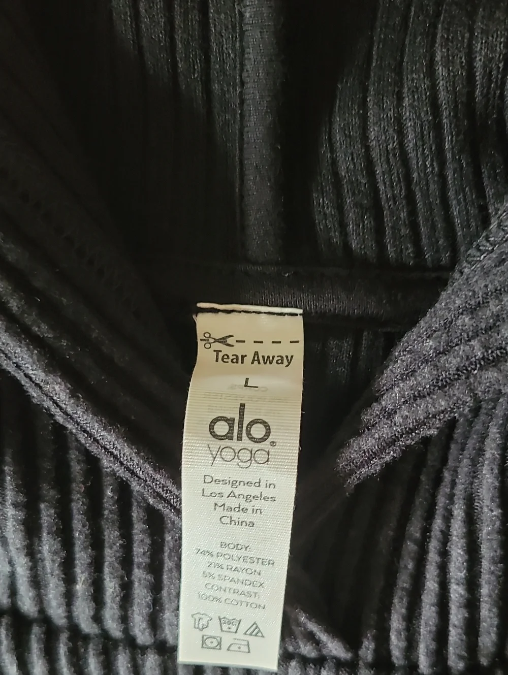 ALO Yoga Muse Hoodie In Black L